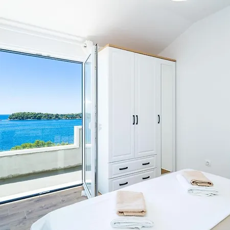 Apartments Lovro Dubrovnik Exterior photo
