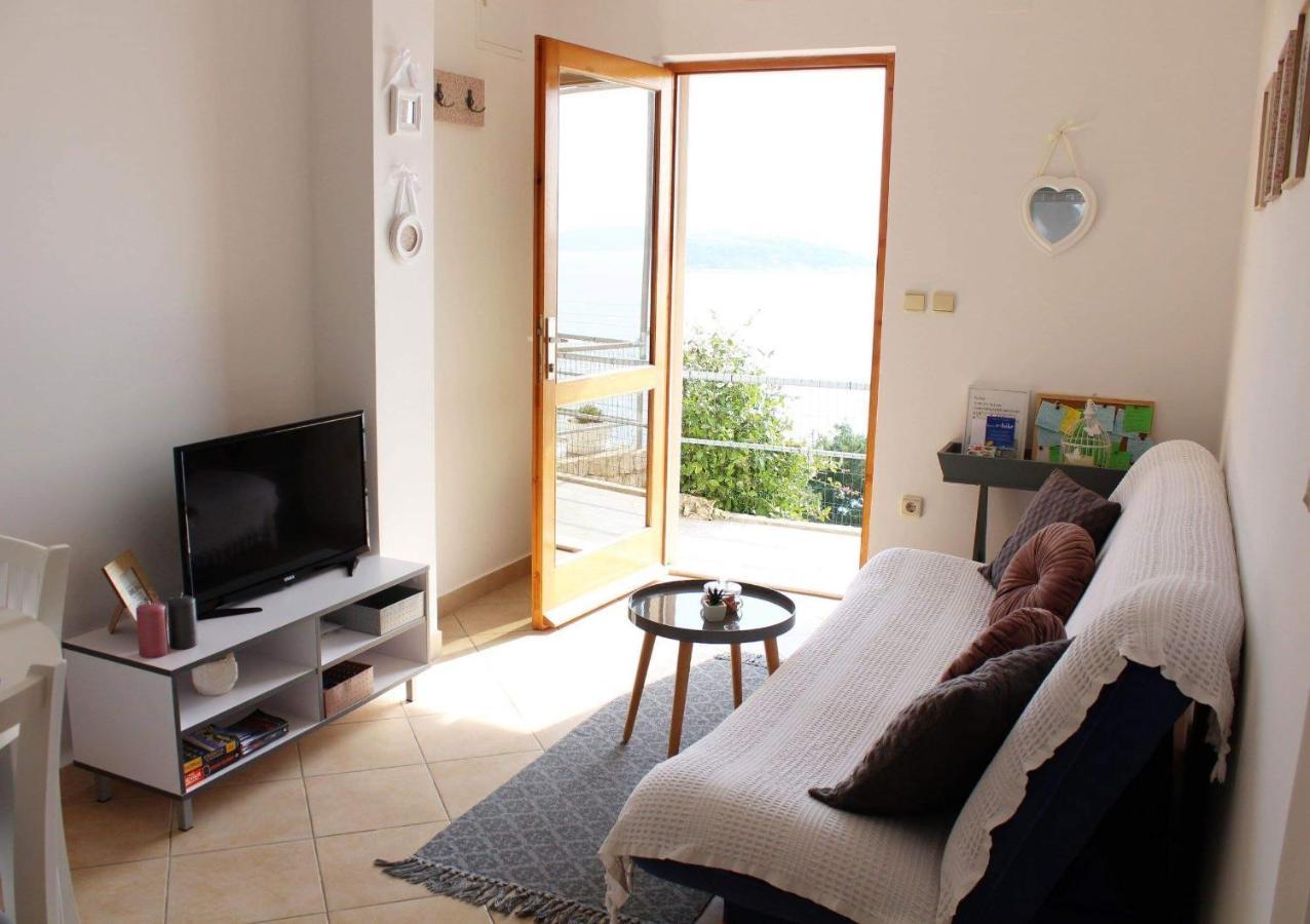 Apartma Lovro *